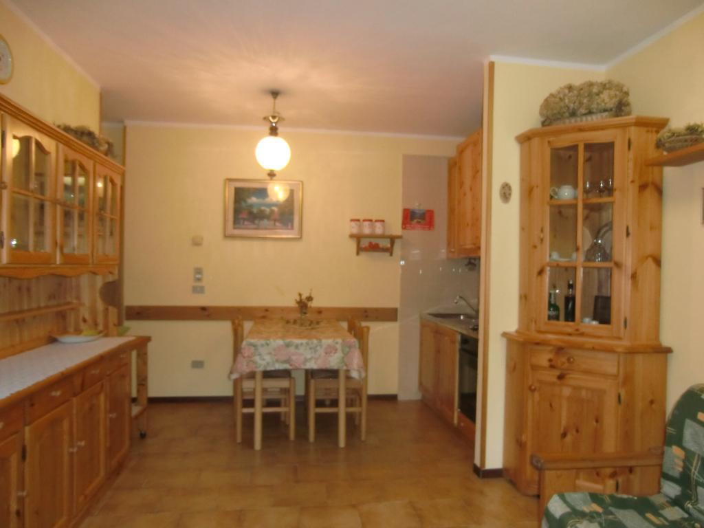 Appartamento Belvedere Molina di Ledro Phòng bức ảnh